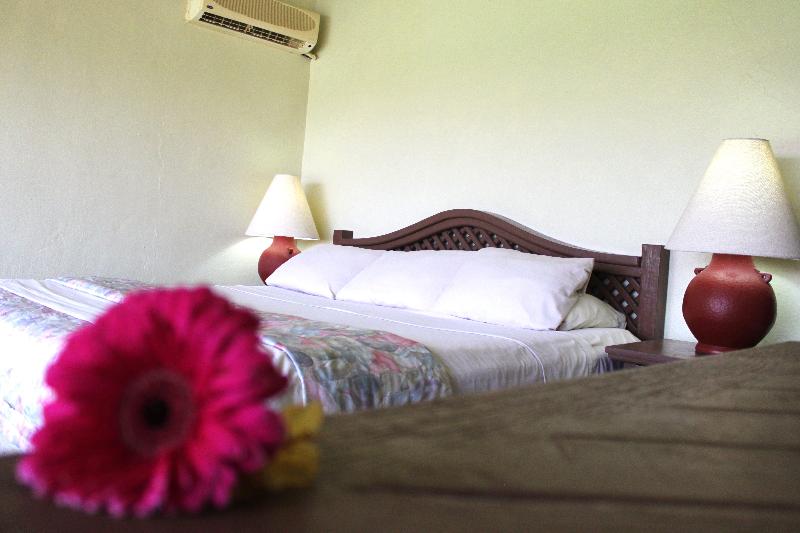 １ベッドルームアパートメント, Marlin Court Motel