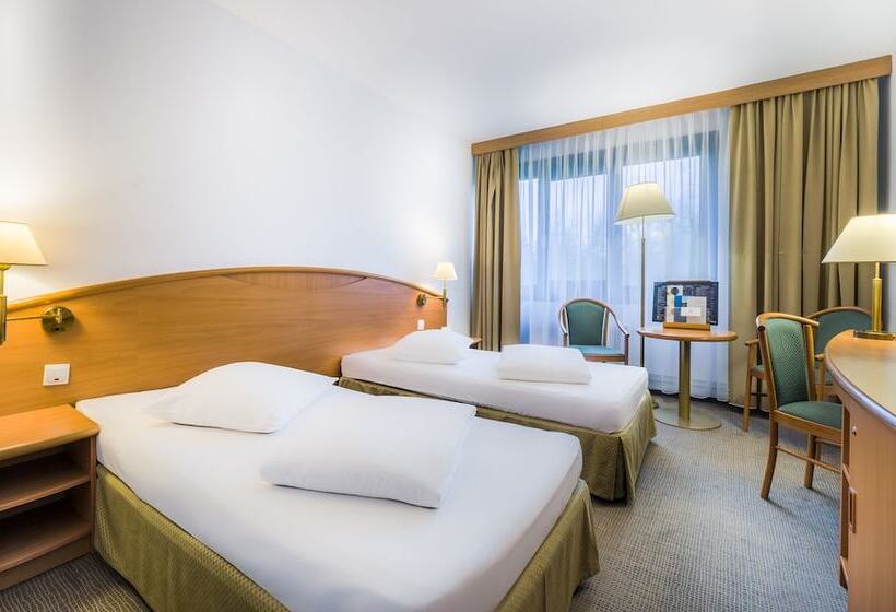 스탠다드 룸, Novotel Poznań Malta