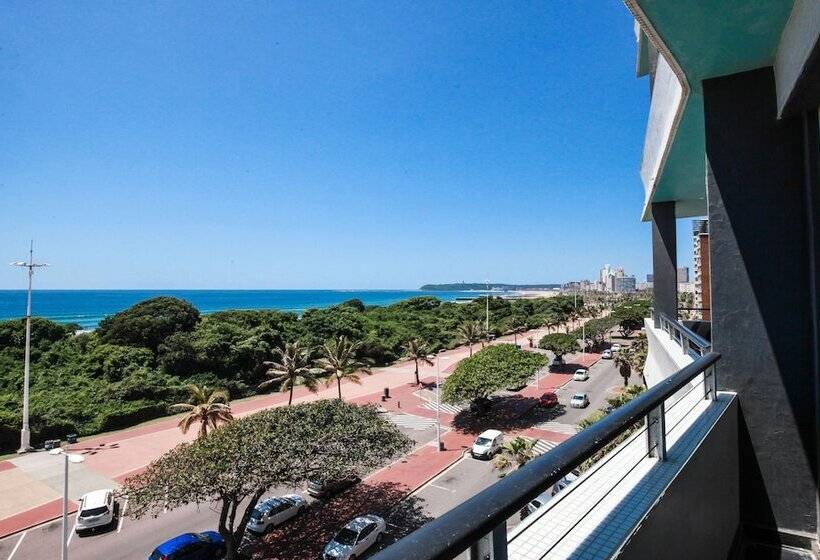 キングサイズベッドのデラックスルーム, Blue Waters