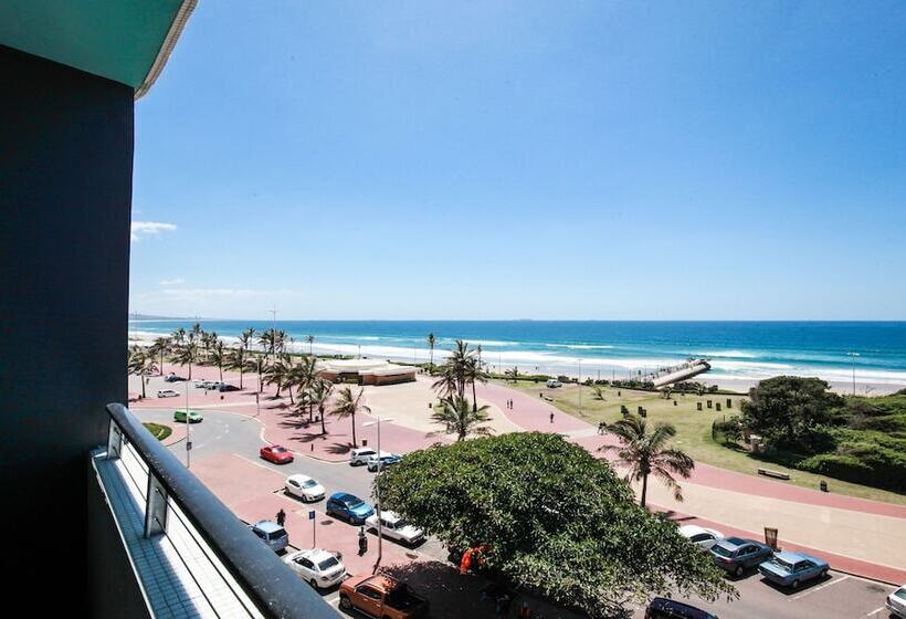 キングサイズベッドのデラックスルーム, Blue Waters