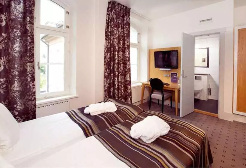 اتاق سوپریور, Clarion Collection Hotel Bilan