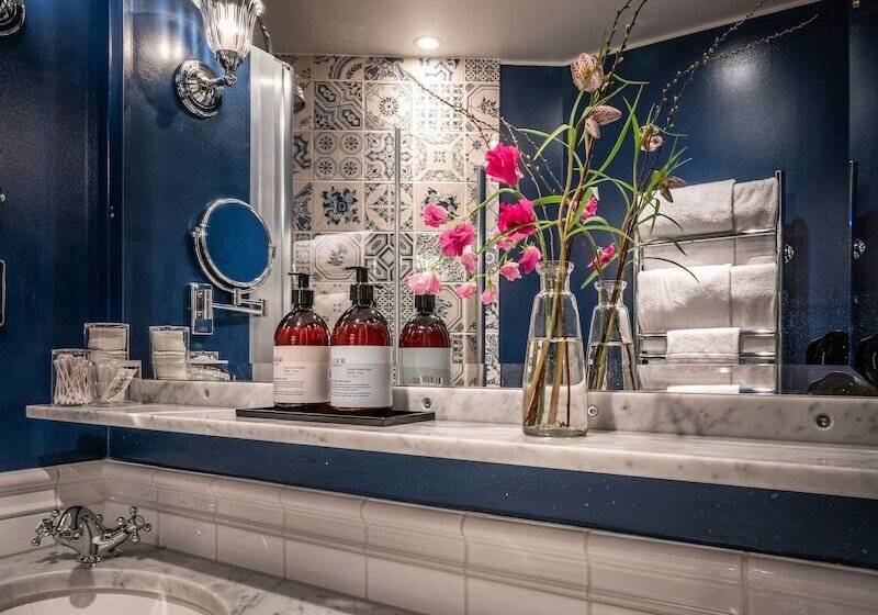 스탠다드 싱글 룸, Victory