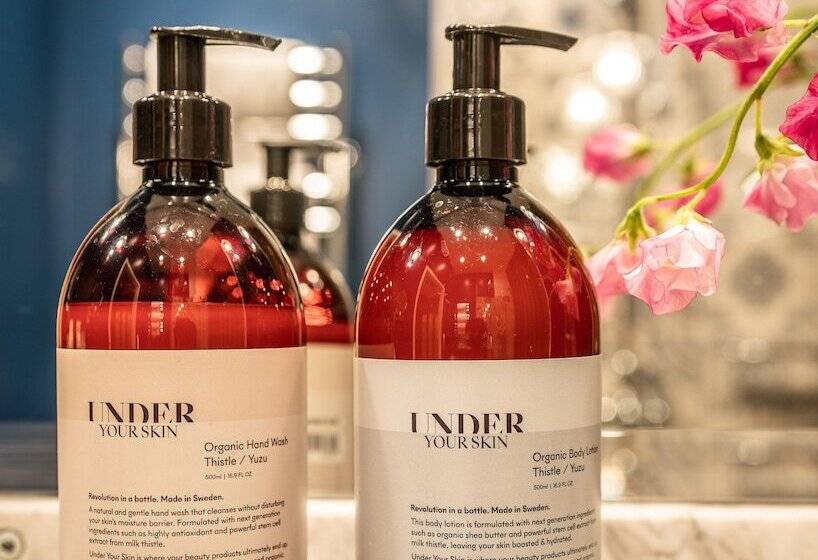 غرفة قياسية, Victory