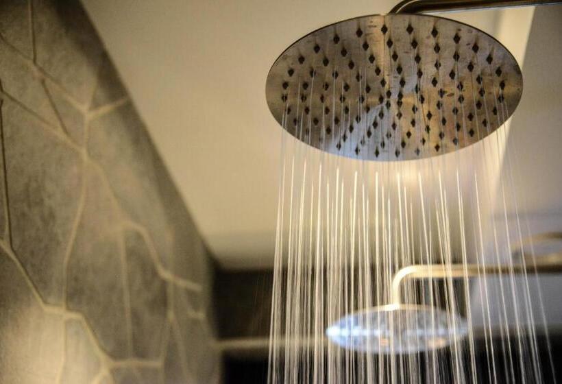 חדר אקונומי, Continental Relax & Spa