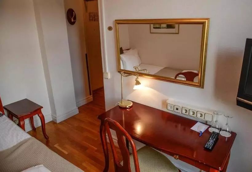 Chambre Standard Individuelle, Continental Relax & Spa