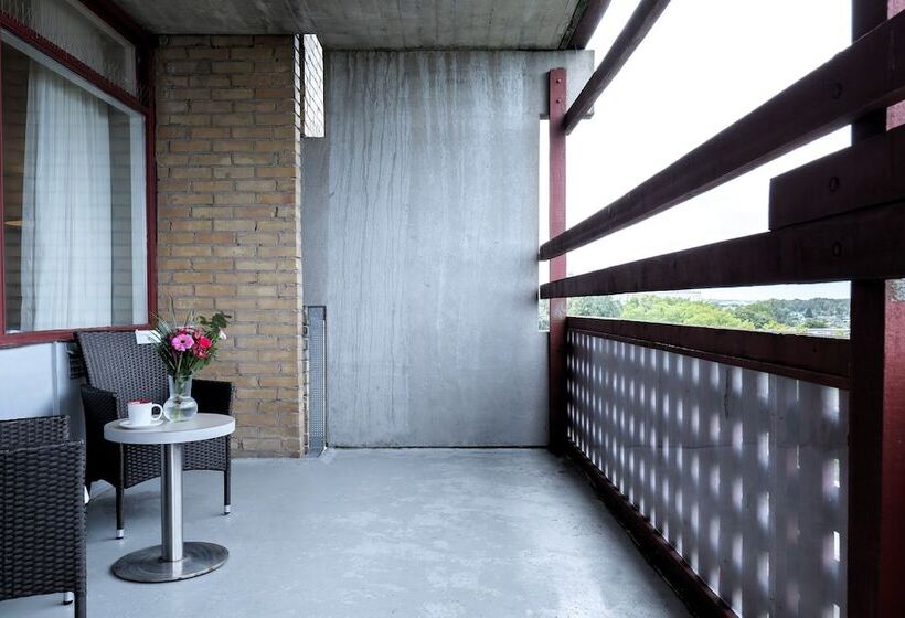 标准间, Good Morning+ Malmo