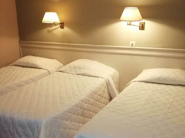 اتاق استاندارد چهار تخته, Gran Hotel Armele