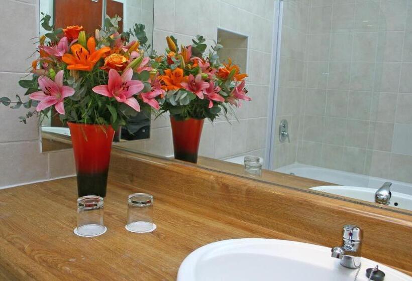 اتاق استاندارد, Oudtshoorn Inn