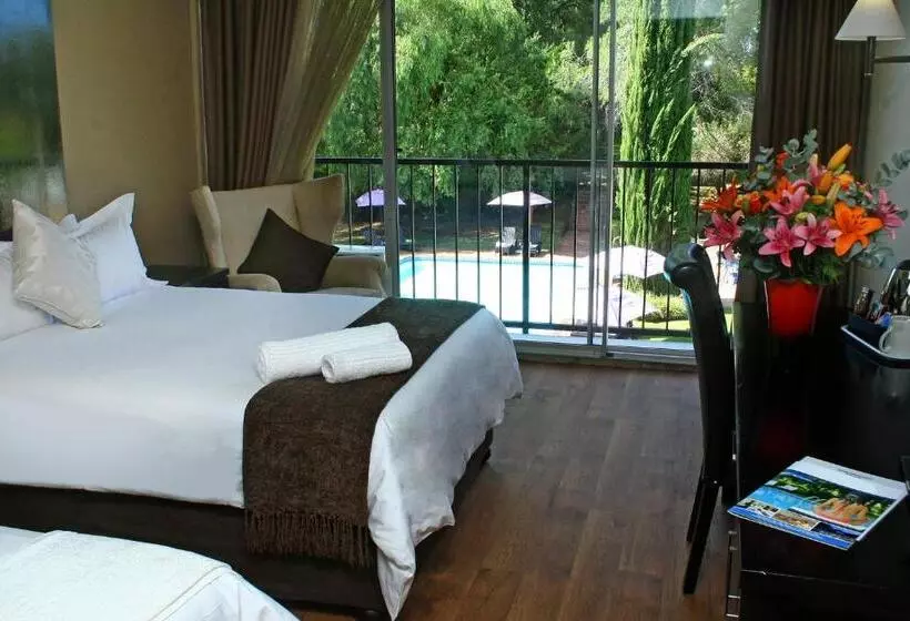 スタンダードルーム, Oudtshoorn Inn