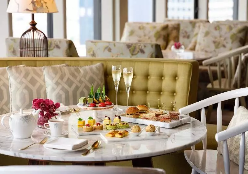 مجموعه ویستا شهر, Pan Pacific Singapore