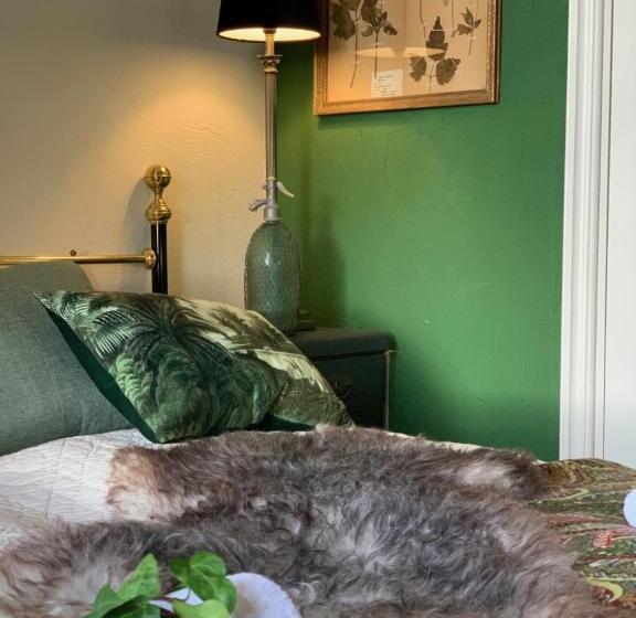 スーペリアールーム, Prins Carl