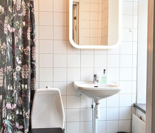 スタンダードルーム, Prins Carl