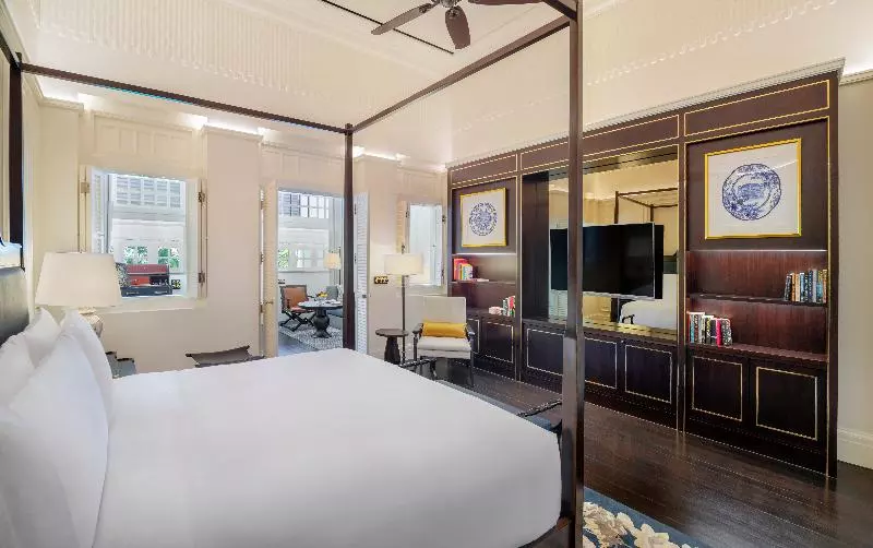 سوییت, Raffles  Singapore