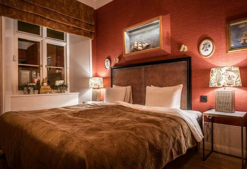 غرفة قياسية, Victory