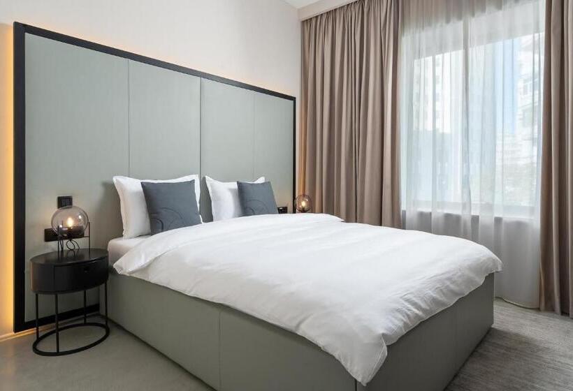 استودیوی استاندارد, Visionapartments Bucharest Calea Victoriei