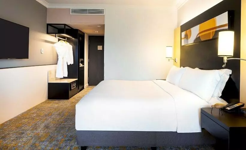 Deluxe Room, Voco Orchard Singapore, An Ihg