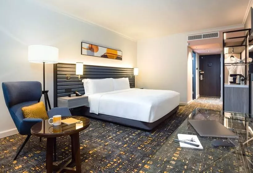 Premium Room with Balcony, Voco Orchard Singapore, An Ihg