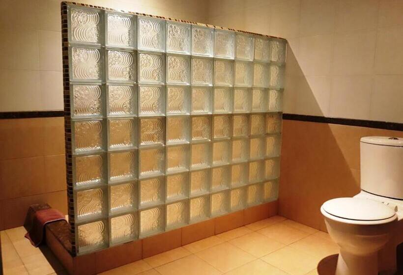 디럭스 룸, Berjaya Praslin Resort