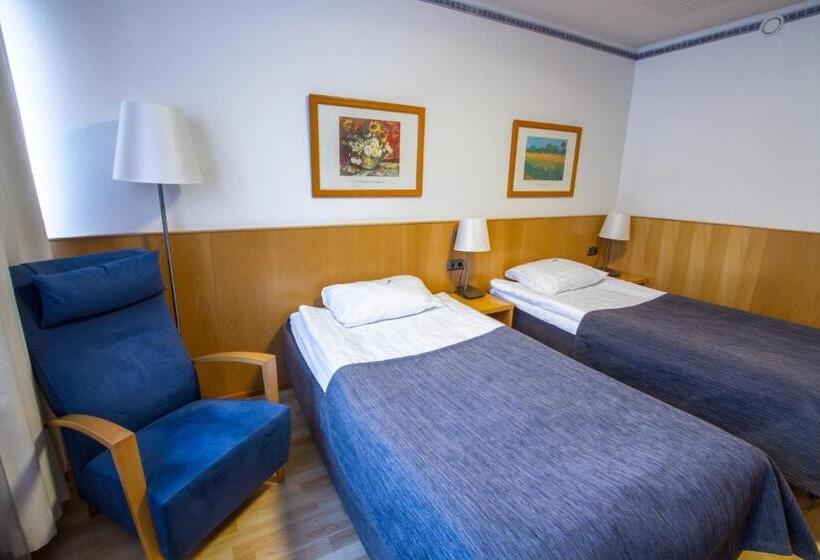 חדר סטנדרט, Economy Hotel Savonia