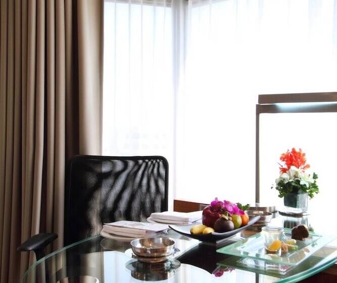 디럭스 룸, Centara Grand At Central Plaza Ladprao Bangkok