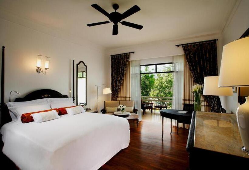 Номер Deluxe Кровать Кинг, Centara Grand Beach Resort & Villas Hua Hin