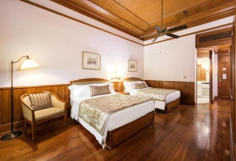 Семейный Номер Вид на Бассейн, Centara Grand Beach Resort & Villas Hua Hin