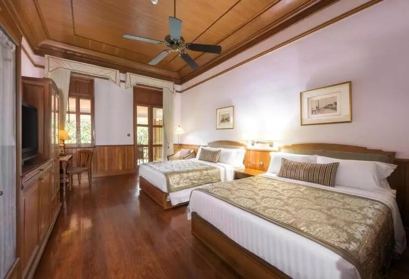اتاق خانوادگی با چشمانداز استخر, Centara Grand Beach Resort & Villas Hua Hin