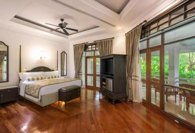 سوییت جونیور, Centara Grand Beach Resort & Villas Hua Hin