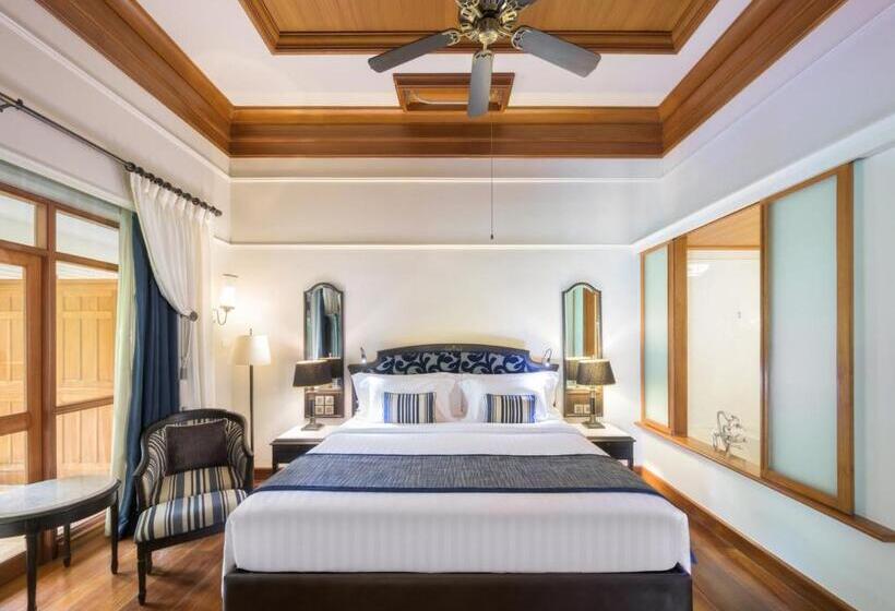キングサイズベッドのデラックススイート, Centara Grand Beach Resort & Villas Hua Hin