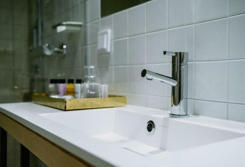 Номер Стандарт, Hanasaari