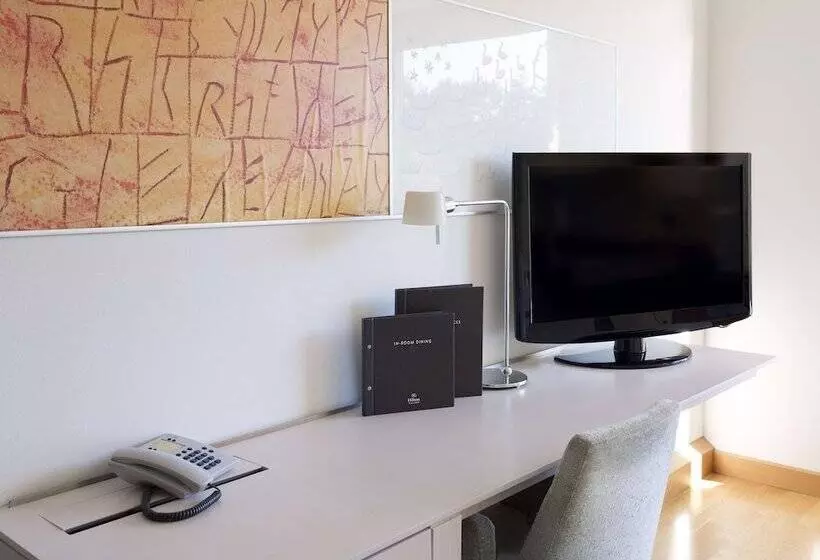 Standard-huone Parivuode, Hilton Helsinki Kalastajatorppa