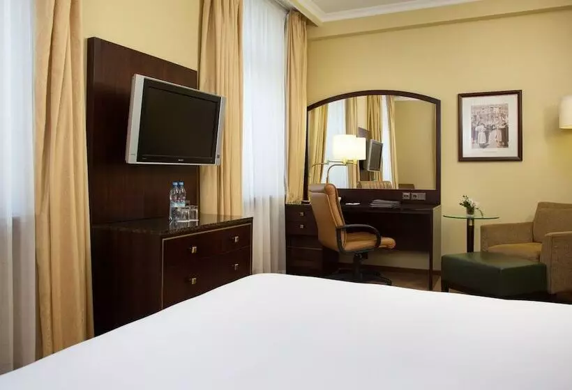 エクゼクティブルーム, Hilton Moscow Leningradskaya
