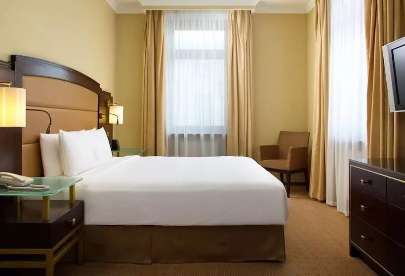 エクゼクティブルーム, Hilton Moscow Leningradskaya