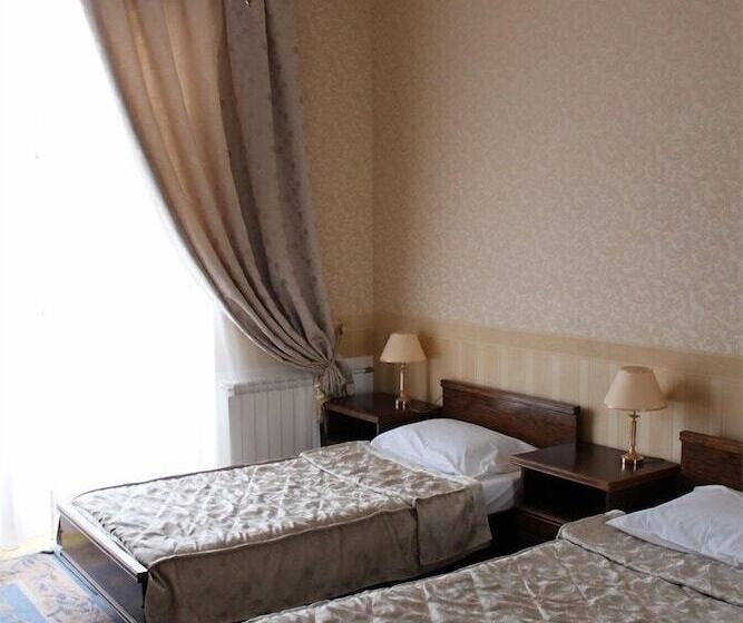 اتاق استاندارد, Intourist