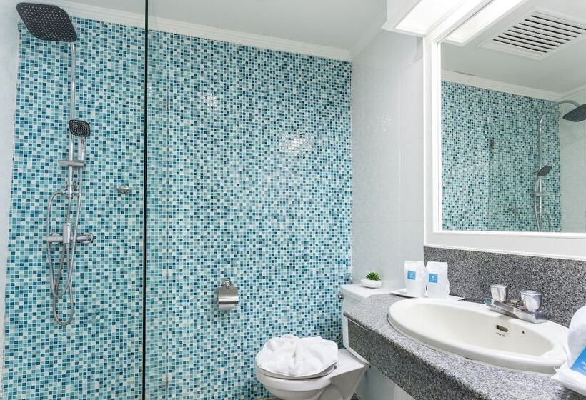 디럭스 룸, Krabi Royal