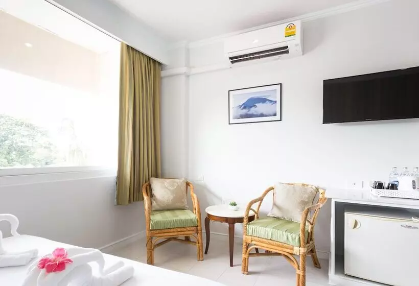 اتاق استاندارد سه نفره, Krabi Royal