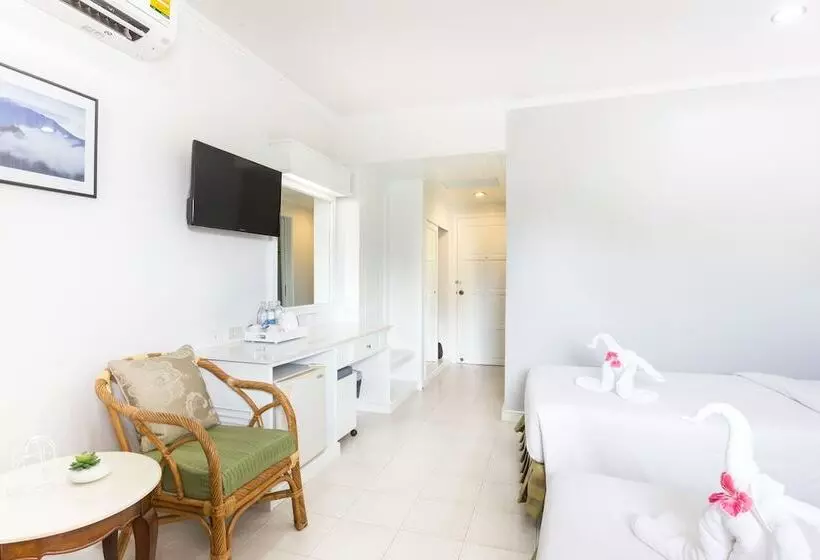 اتاق استاندارد سه نفره, Krabi Royal