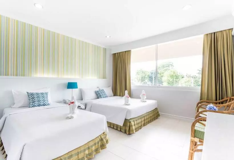 اتاق استاندارد سه نفره, Krabi Royal
