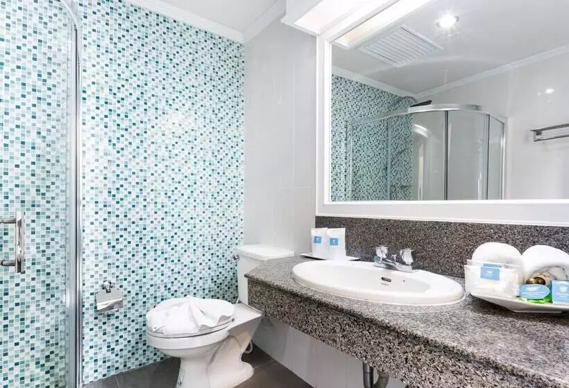 اتاق استاندارد سه نفره, Krabi Royal