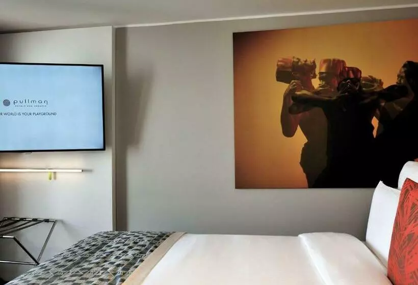 اتاق لوکس با تخت بزرگ, Pullman Dakar Teranga
