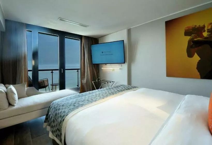 اتاق لوکس با تخت بزرگ, Pullman Dakar Teranga