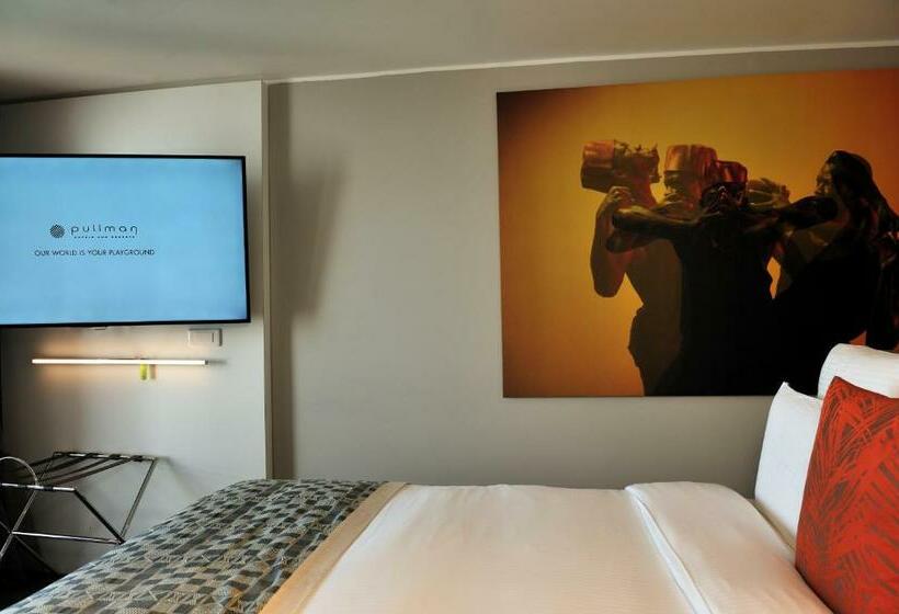 带大床的豪华间, Pullman Dakar Teranga