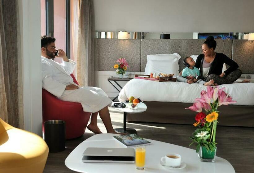 小型套房带海景, Pullman Dakar Teranga