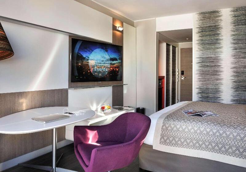 带城市景观的高级房间, Pullman Dakar Teranga