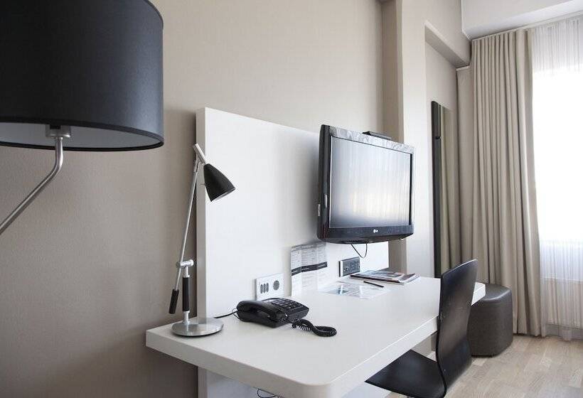 Номер Стандарт, Scandic Julia