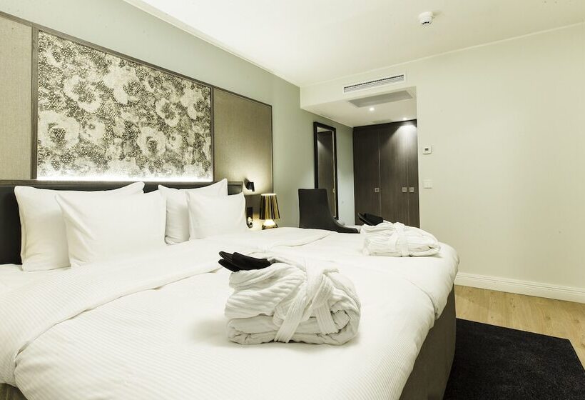 Полулюкс, Quality Hotel Sveitsi