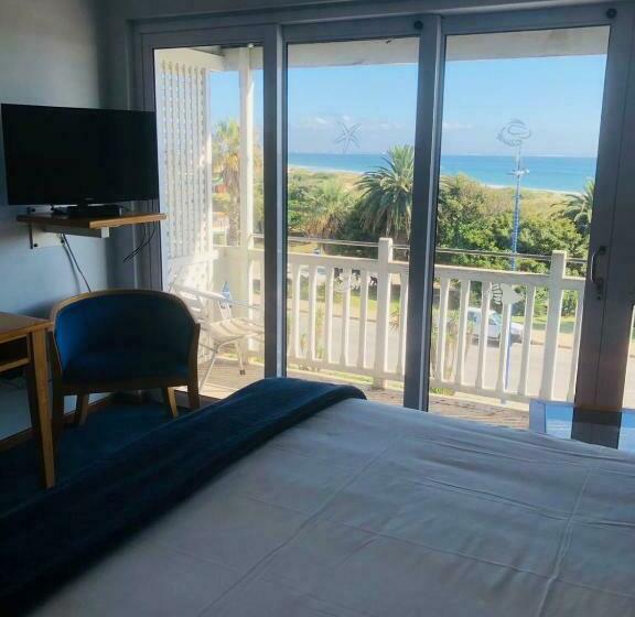 스탠다드 룸 바다 전망, The Humewood