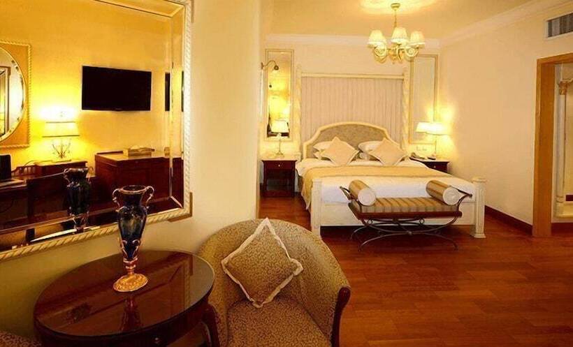 סוויטה אקזקיוטיב, The Oberoi Madina المدينة أوبروي