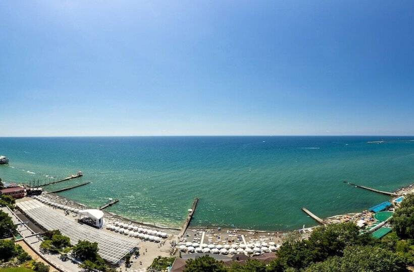 آپارتمان 1 خوابه, Grand Hotel Zhemchuzhina