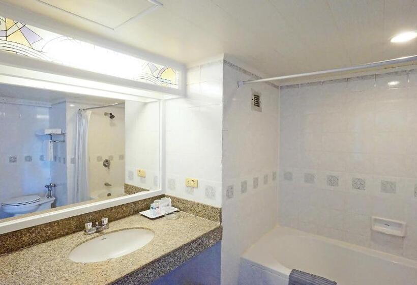 اتاق سوپریور, Pattaya Park Beach Resort